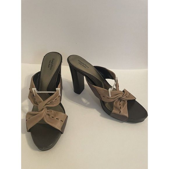 Simply Vera Vera Wang Uma Taupe Leather 4” Slip-on Heels Size 9 - Picture 3 of 9